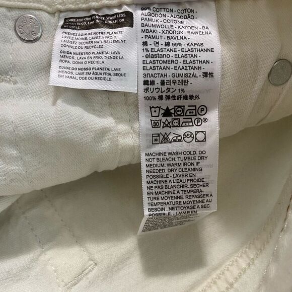 Levi’s White Denim 511 High Rise Distressed Cuff Hem Slim Shorts NWT Size 30 - Picture 4 of 6